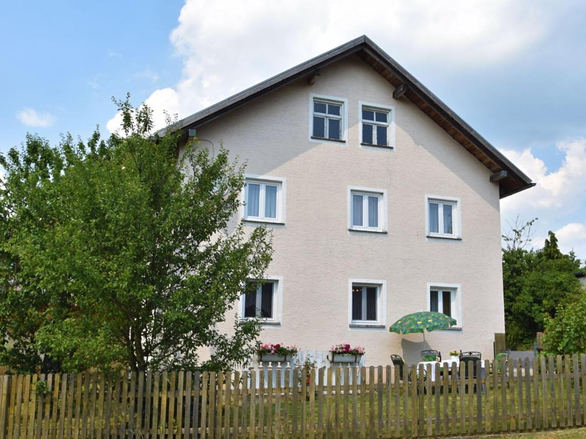 Holiday Home With Garden Near The Forest Arnschwang Exterior photo