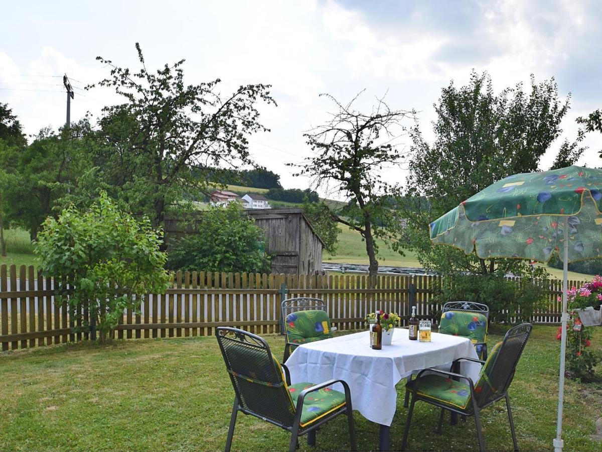 Holiday Home With Garden Near The Forest Arnschwang Exterior photo