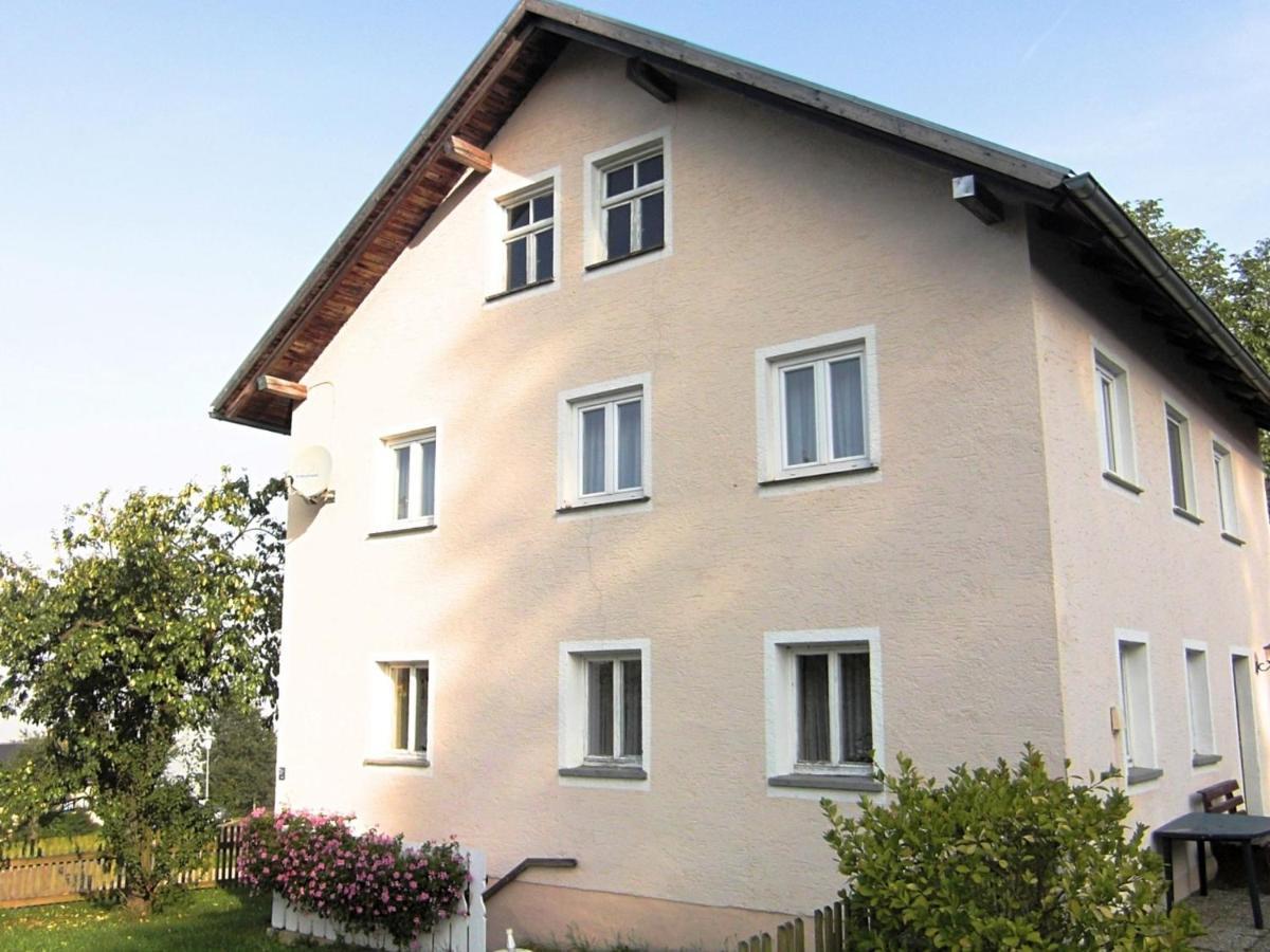 Holiday Home With Garden Near The Forest Arnschwang Exterior photo